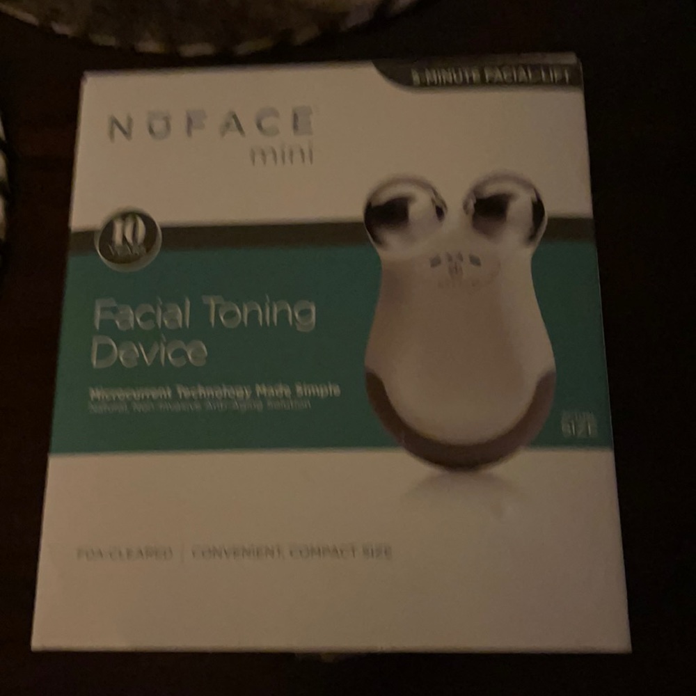 NuFace Mini